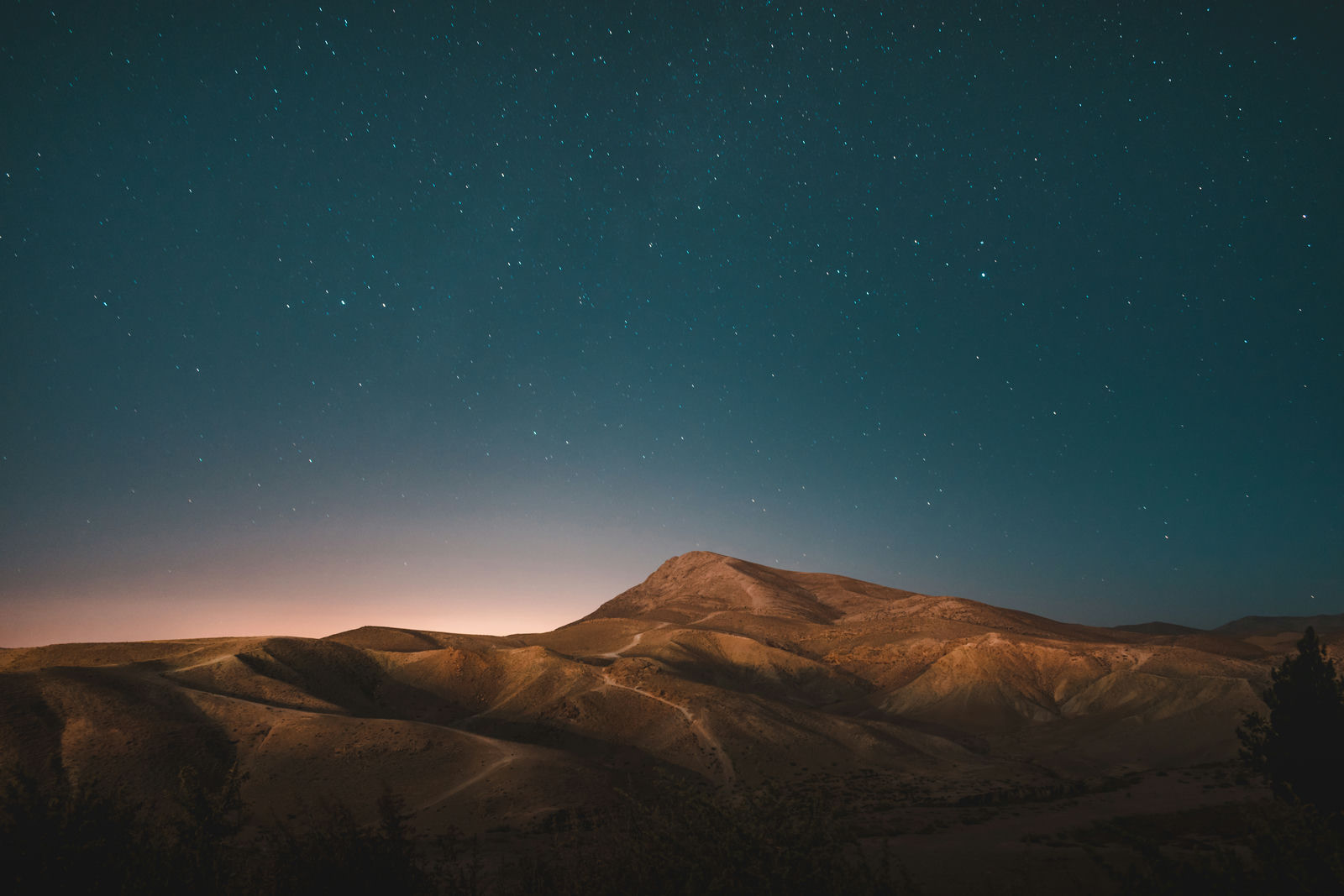 night sky long exposure mountains